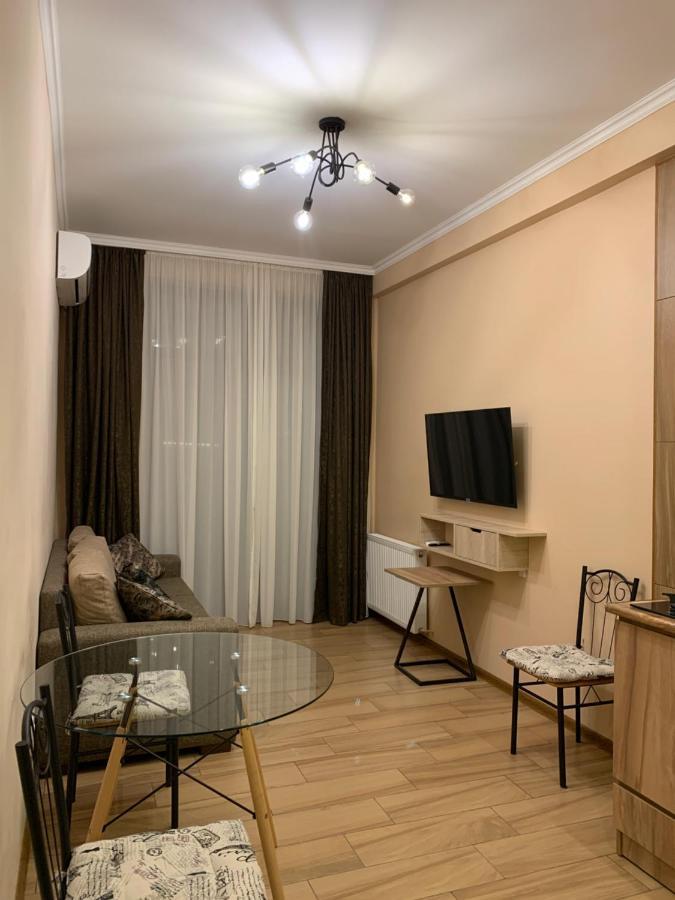 Melikishvili Str. Apartment Тбилиси Экстерьер фото