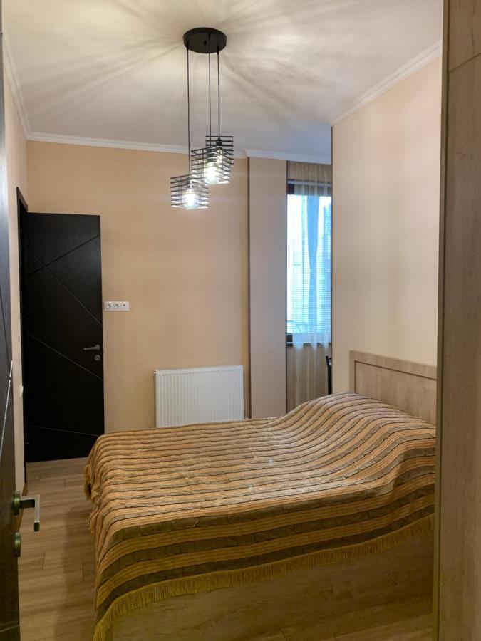 Melikishvili Str. Apartment Тбилиси Экстерьер фото